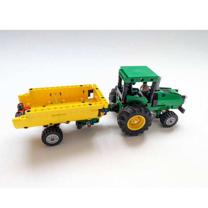 Farming And Agriculture Pdf - MOC-136192 Urban Farm Agricultural Tractor Building